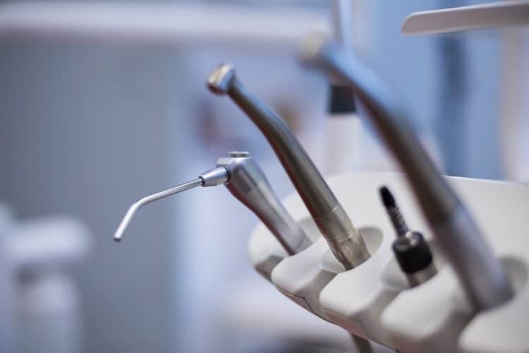 Services-dentaires-Centre-dentaire-Stéphane-Girard-à-St-Jérôme