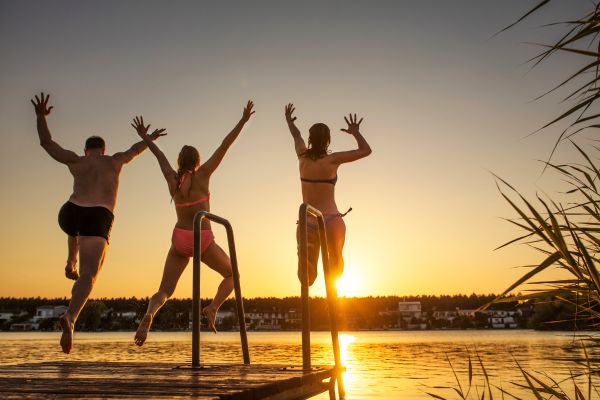 Examen et nettoyage dentaire avant de partir en vacances