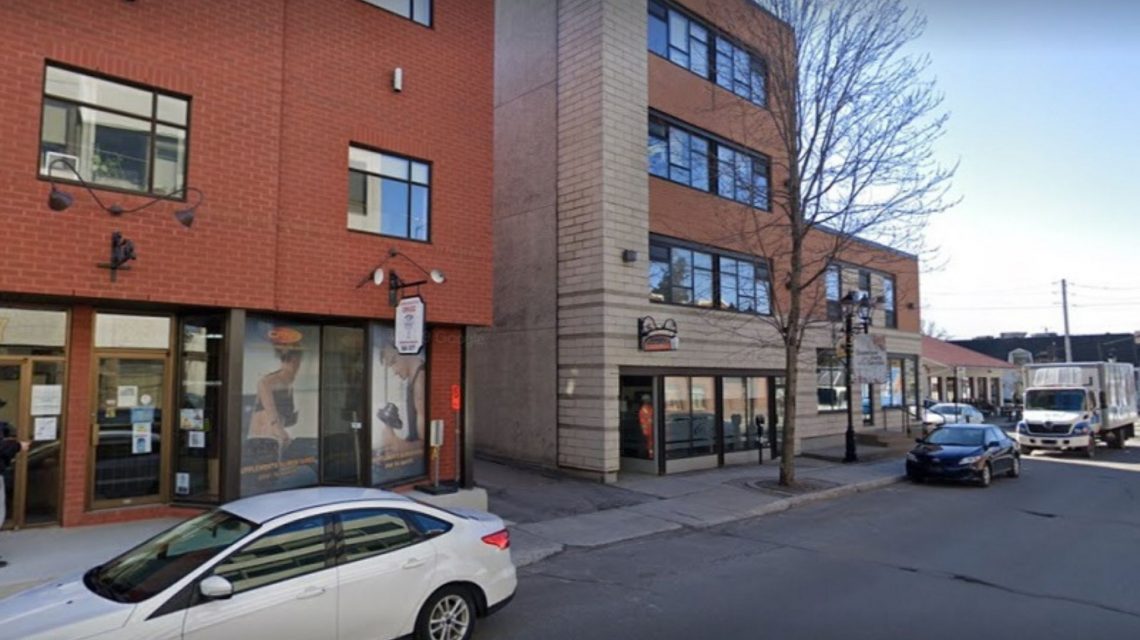 Le Centre dentaire Stephane Girard, un dentiste près de moi a St-Jerome